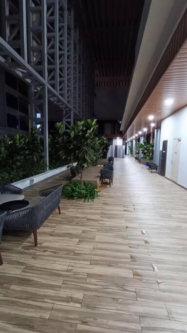 Apartamento C14B Modern Infinity Pool Klcc Balcony View Kuala Lumpur Exterior foto
