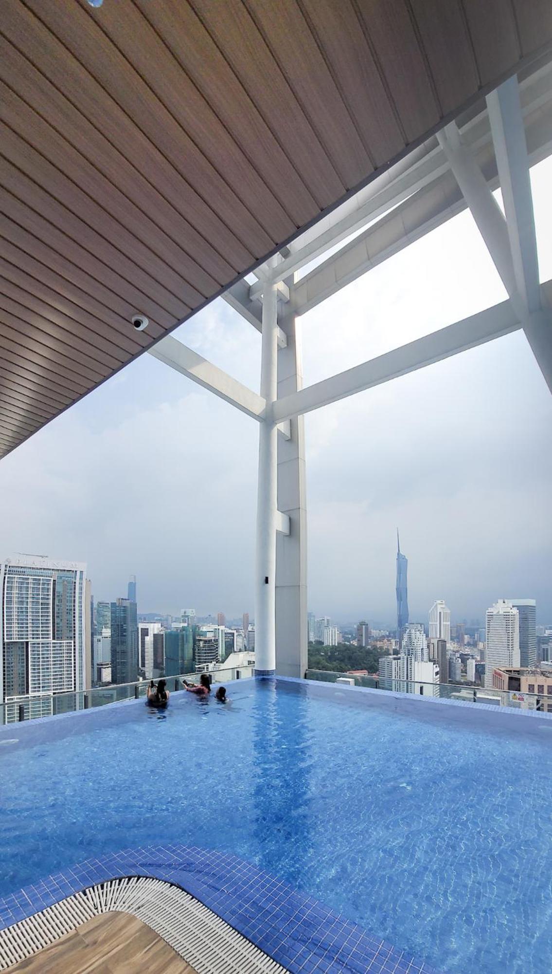Apartamento C14B Modern Infinity Pool Klcc Balcony View Kuala Lumpur Exterior foto